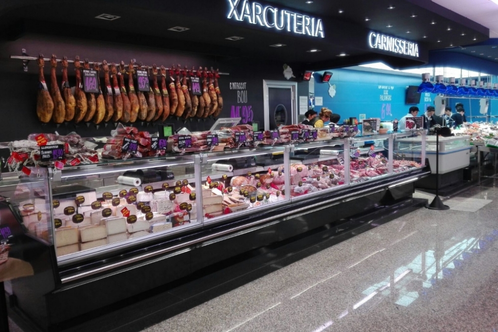 Courtesy by Kgroup (Spain)